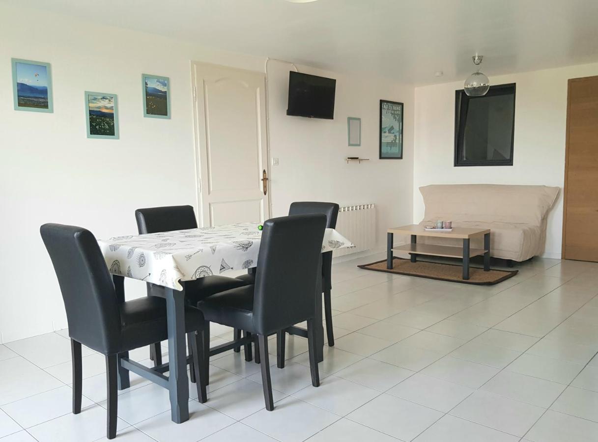 Appartement Independant Dans Maison Au Calme Pugny-Chatenod Zewnętrze zdjęcie